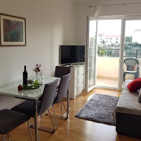 Epetion's Star Apartman *